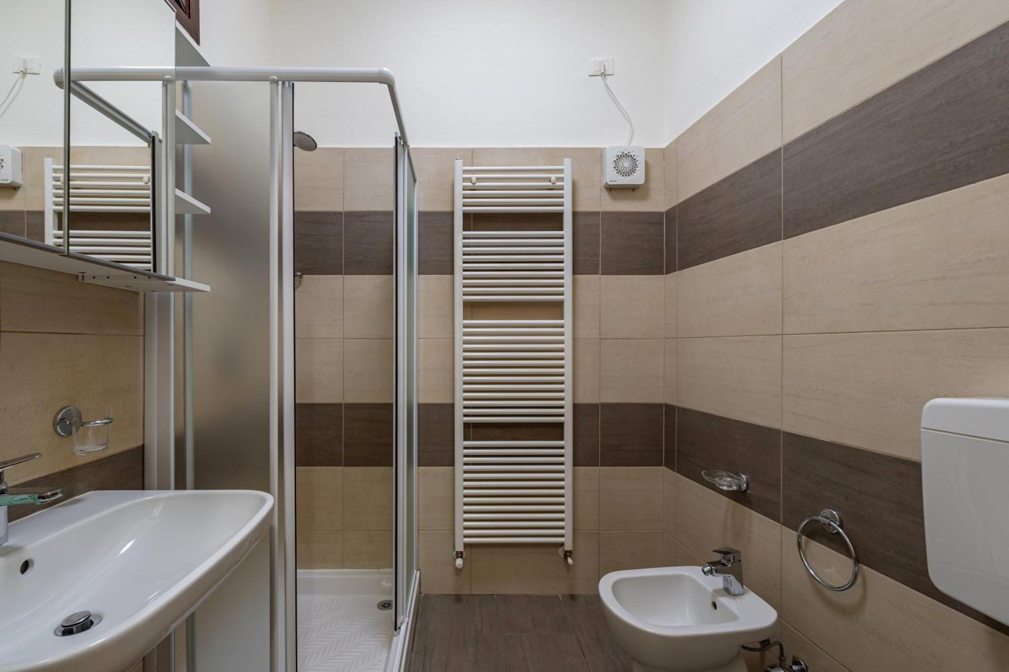 Casa San Faustino - Brescia Citycenter - By Host4U Exterior foto